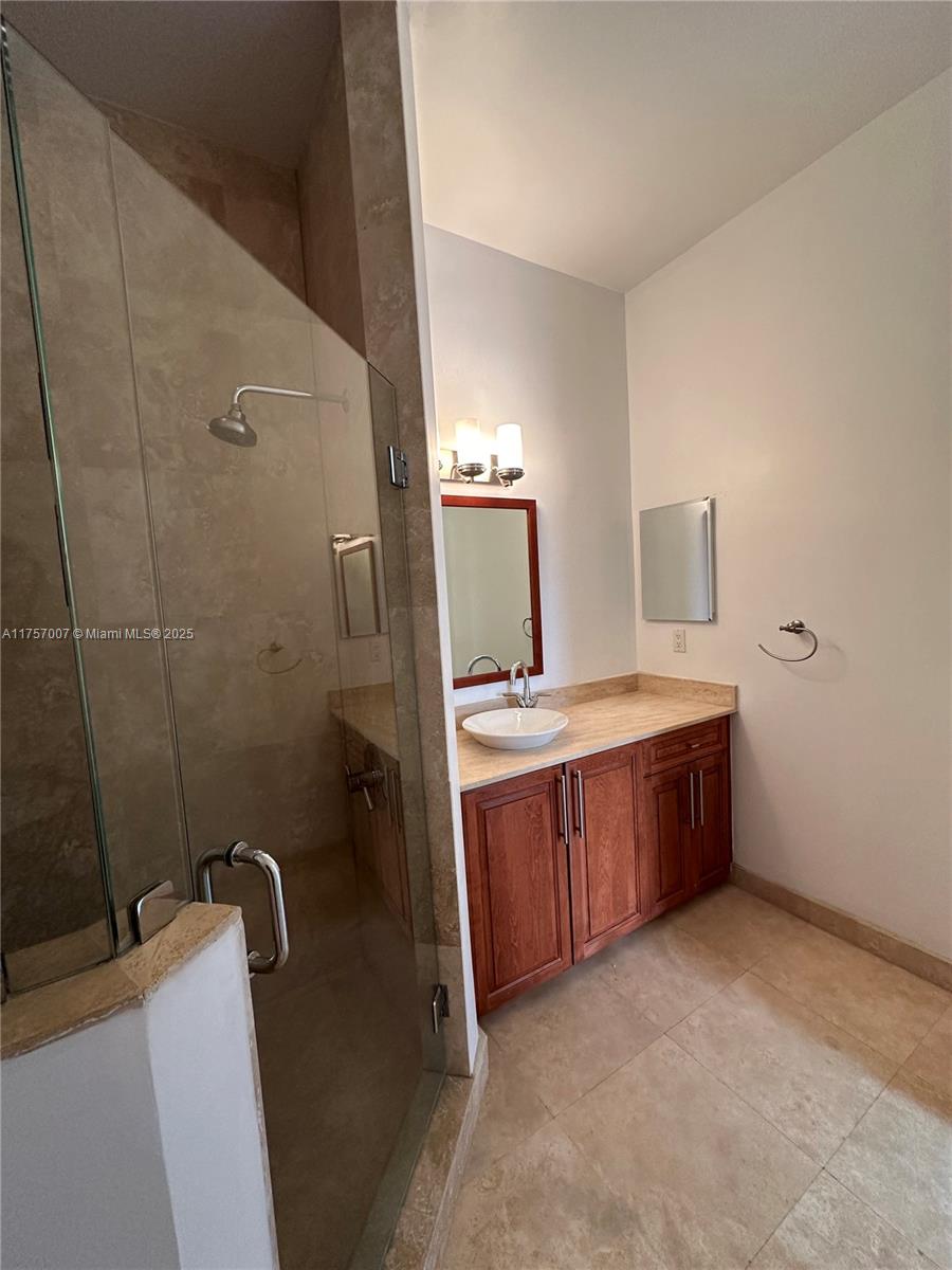 1805 Ponce De Leon Blvd #827, Coral Gables, Florida image 12