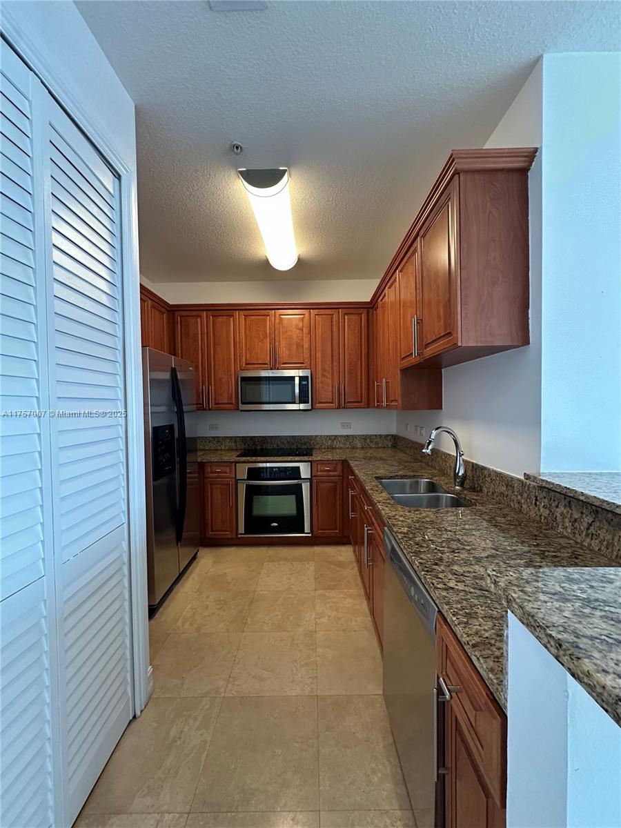 1805 Ponce De Leon Blvd #827, Coral Gables, Florida image 6