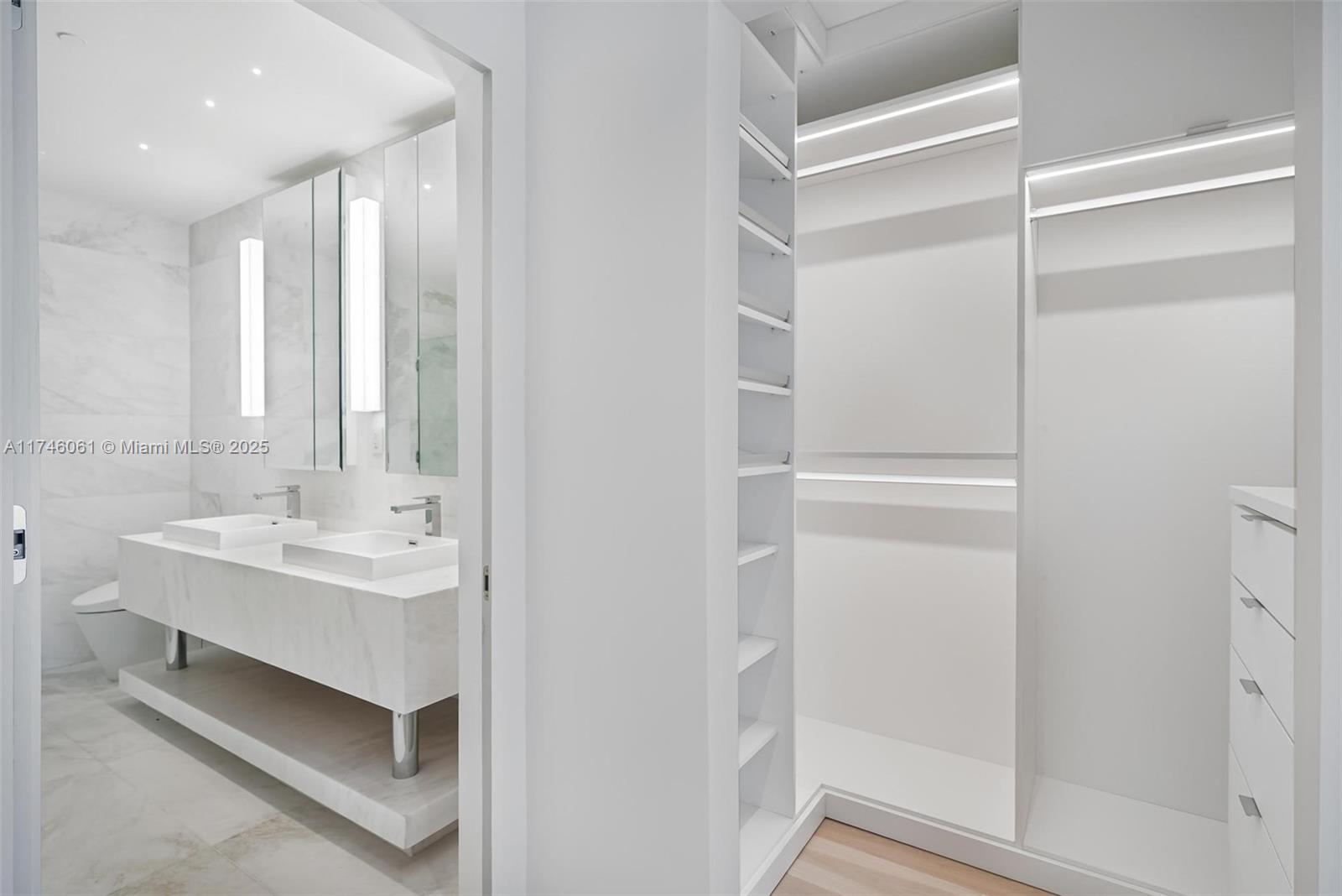 801 S Pointe Dr #204, Miami Beach FL 33139