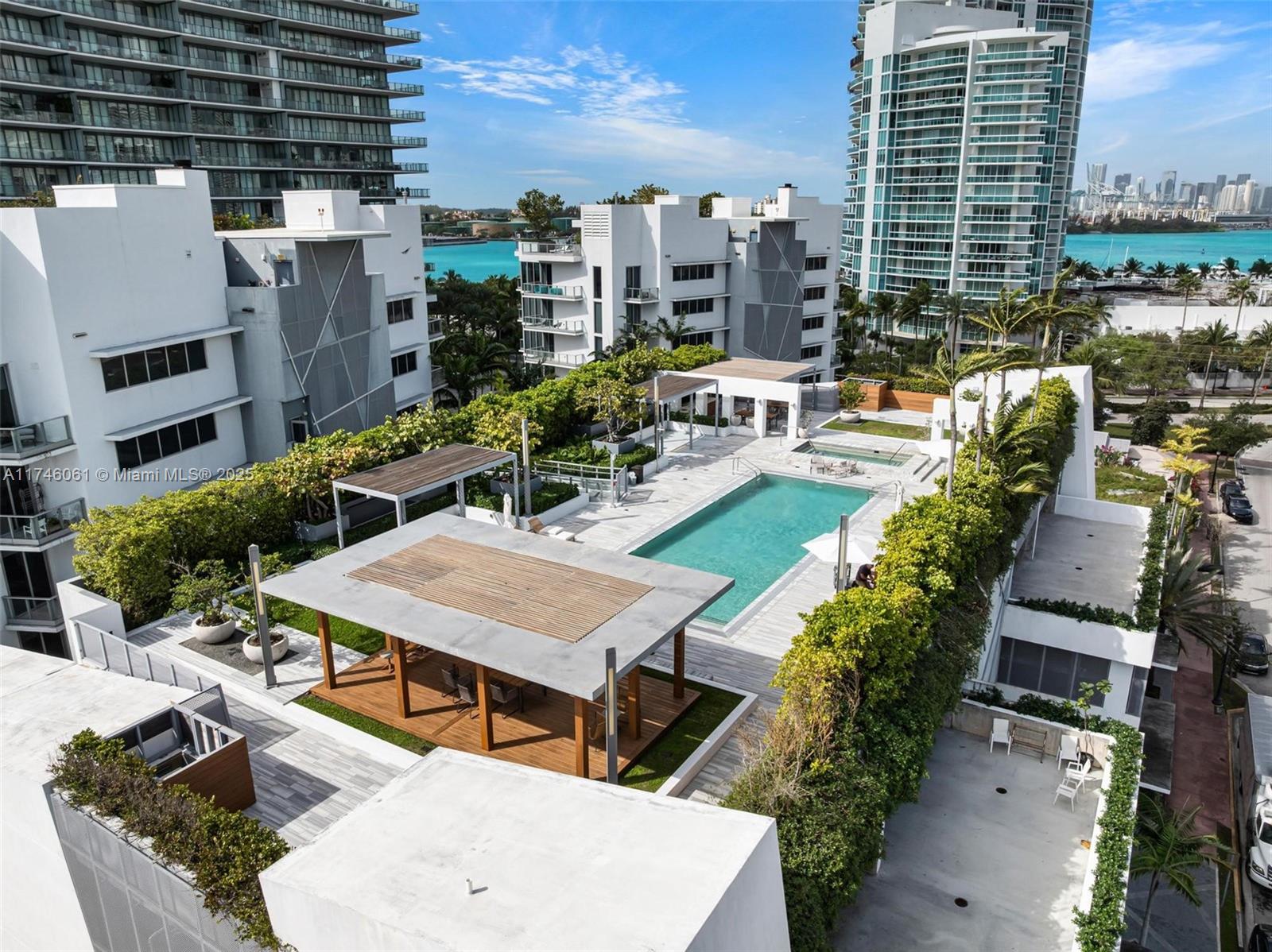801 S Pointe Dr #204, Miami Beach FL 33139