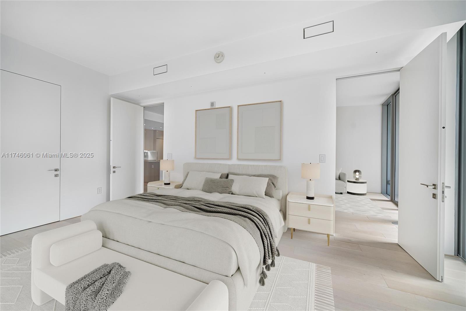 801 S Pointe Dr #204, Miami Beach FL 33139