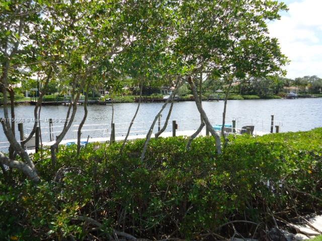 18369 SE Wood Haven Ln #J, Jupiter, Florida image 34