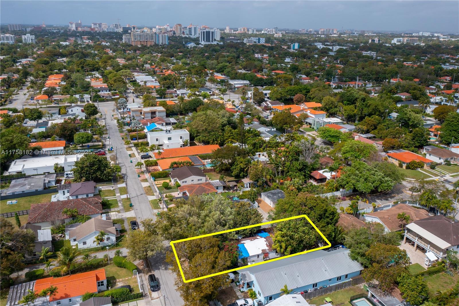 2041 SW 25th St, Miami, Florida image 12