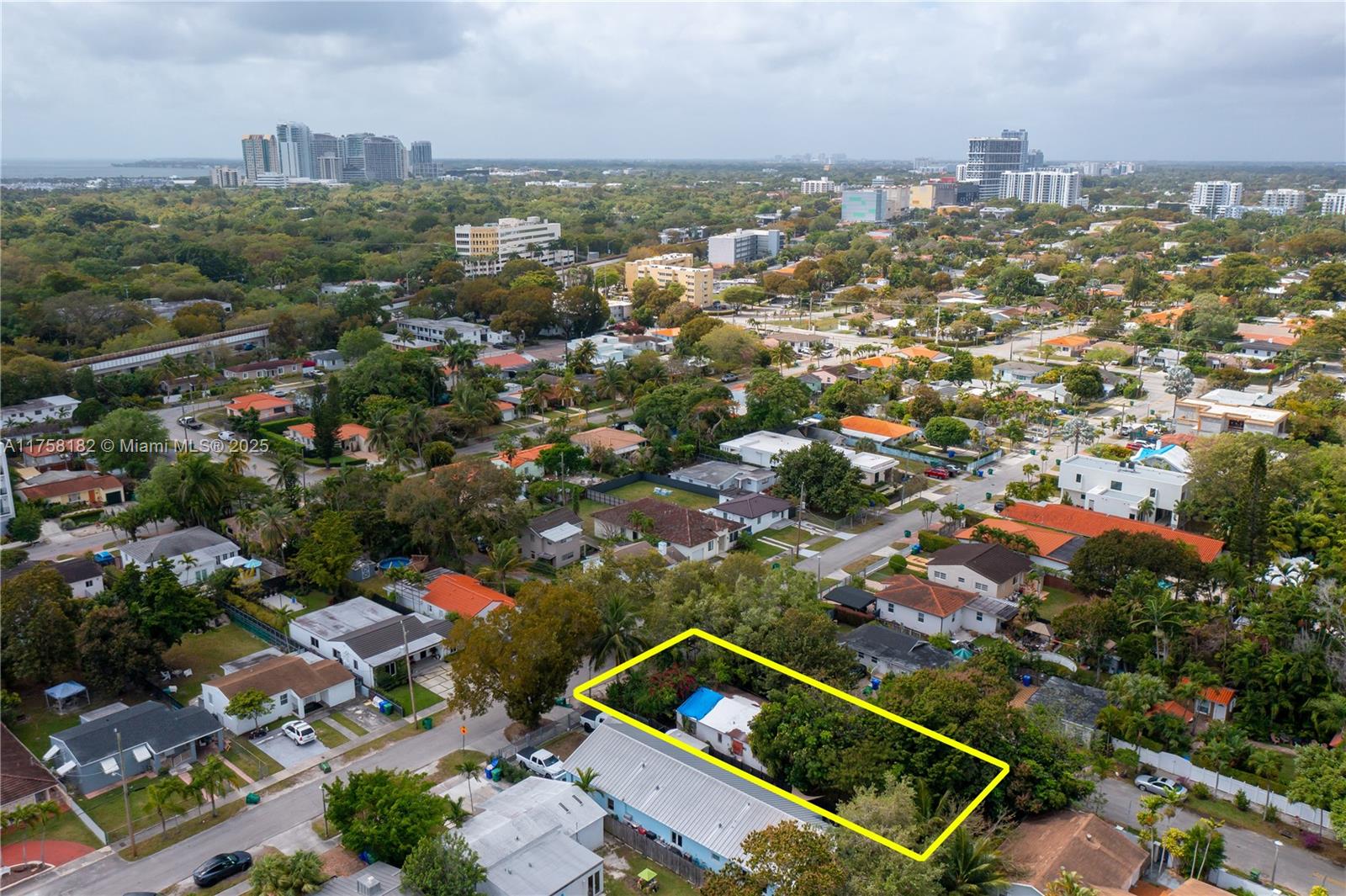 2041 SW 25th St, Miami, Florida image 6
