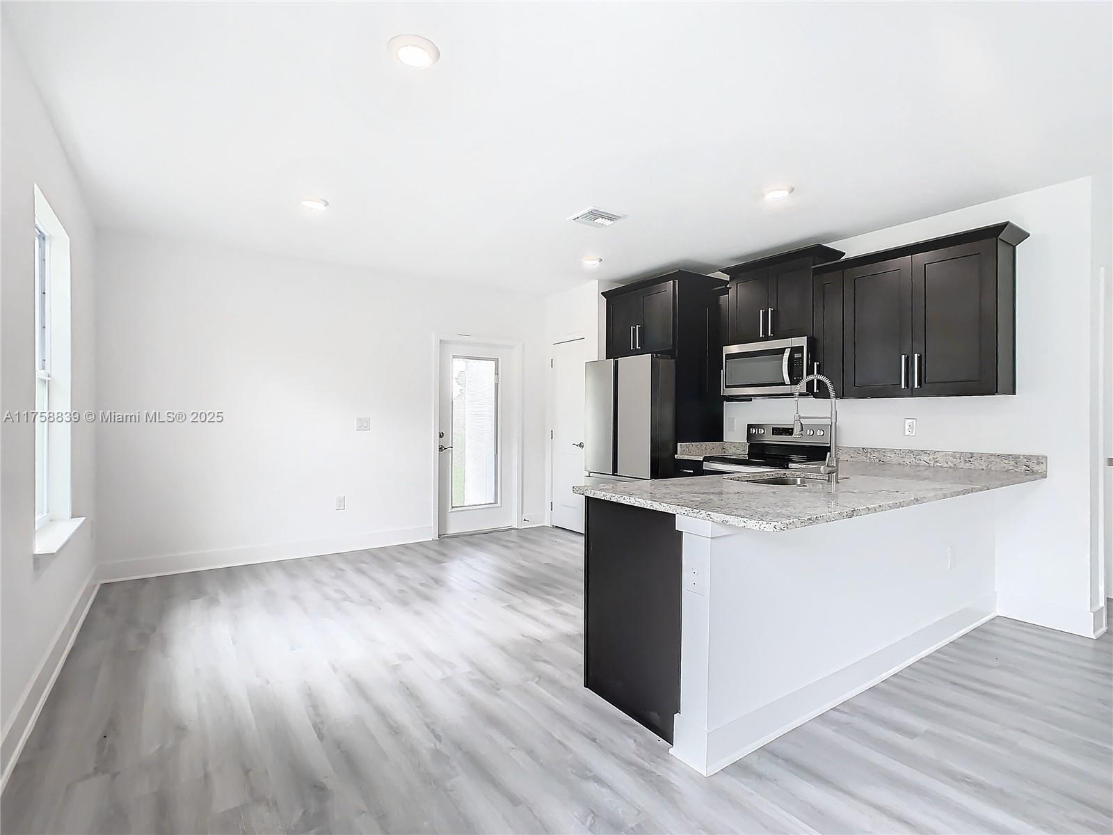 623 Sylvan Ramble Rd, Davenport, Florida image 12