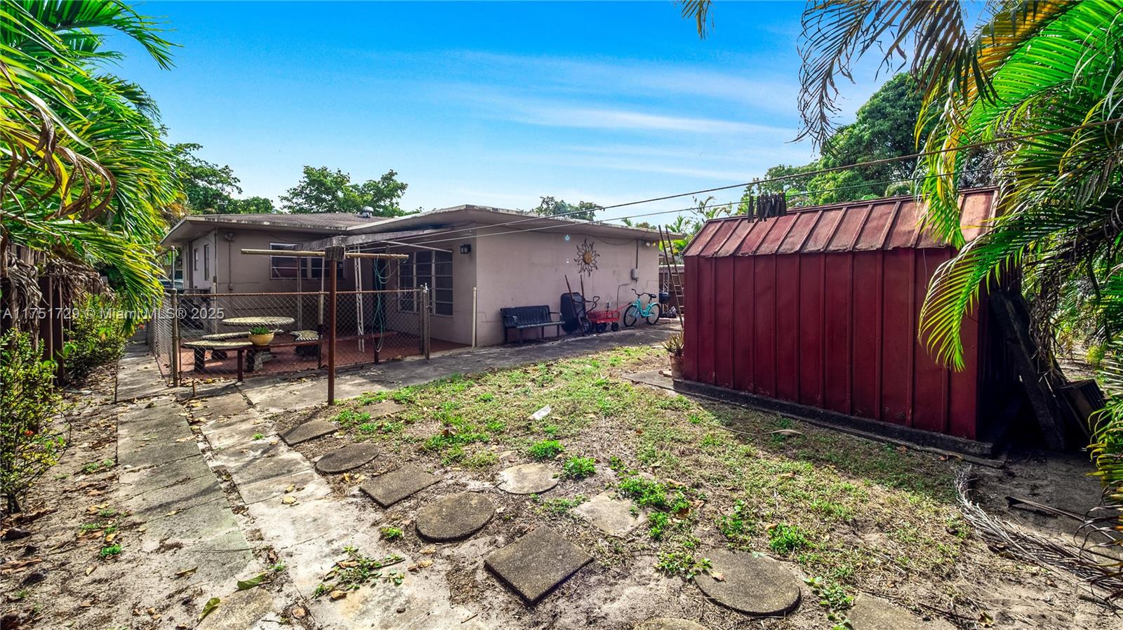 1025 NW 128th St, North Miami, Florida image 11