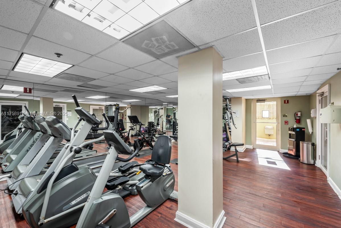 2951 S Bayshore Dr #917, Miami FL 33133
