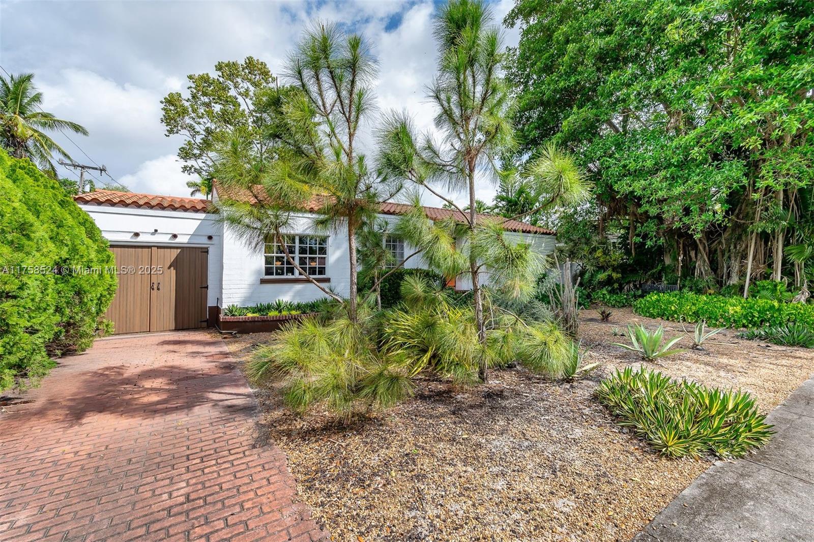 551 Morningside Dr, Miami Springs, Florida image 7