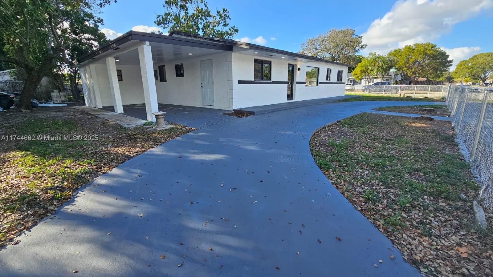 3800 NW 208th St, Miami Gardens, Florida image 9