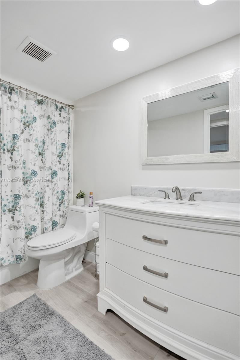 2800 Somerset Dr #112J, Lauderdale Lakes, Florida image 25