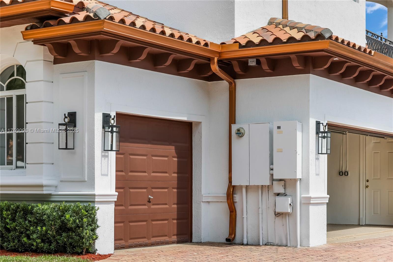 16763 NW 77th Path, Miami Lakes, Florida image 40