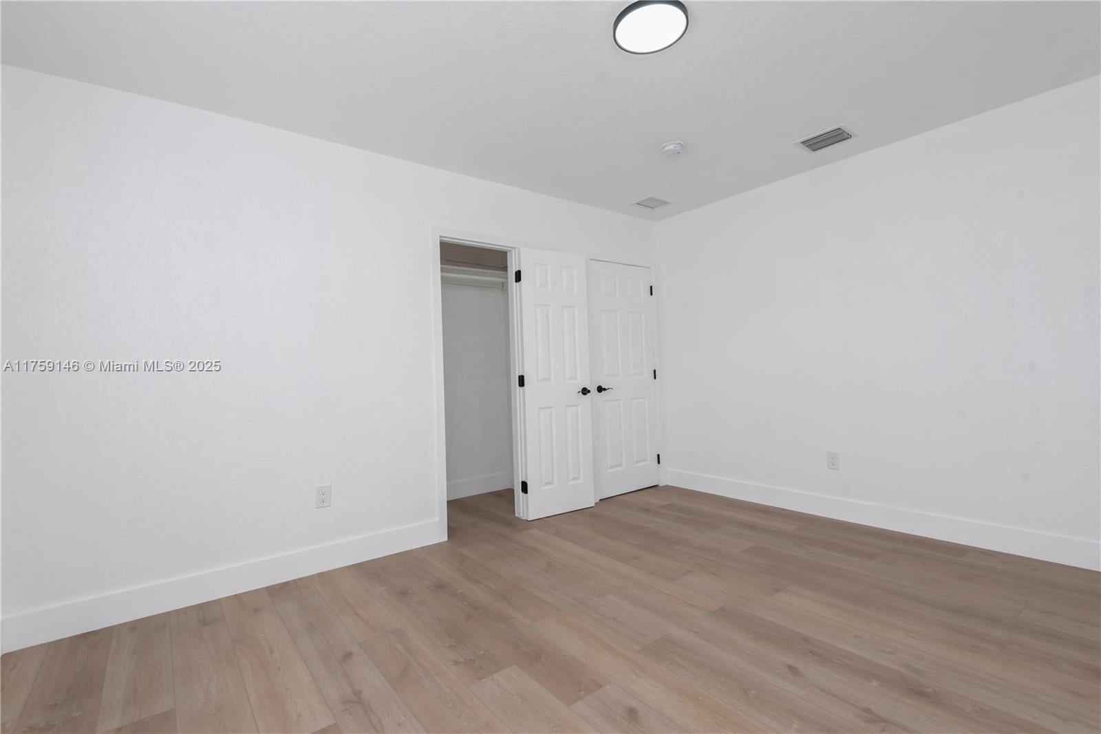 760 NW 125th St, North Miami, Florida image 30