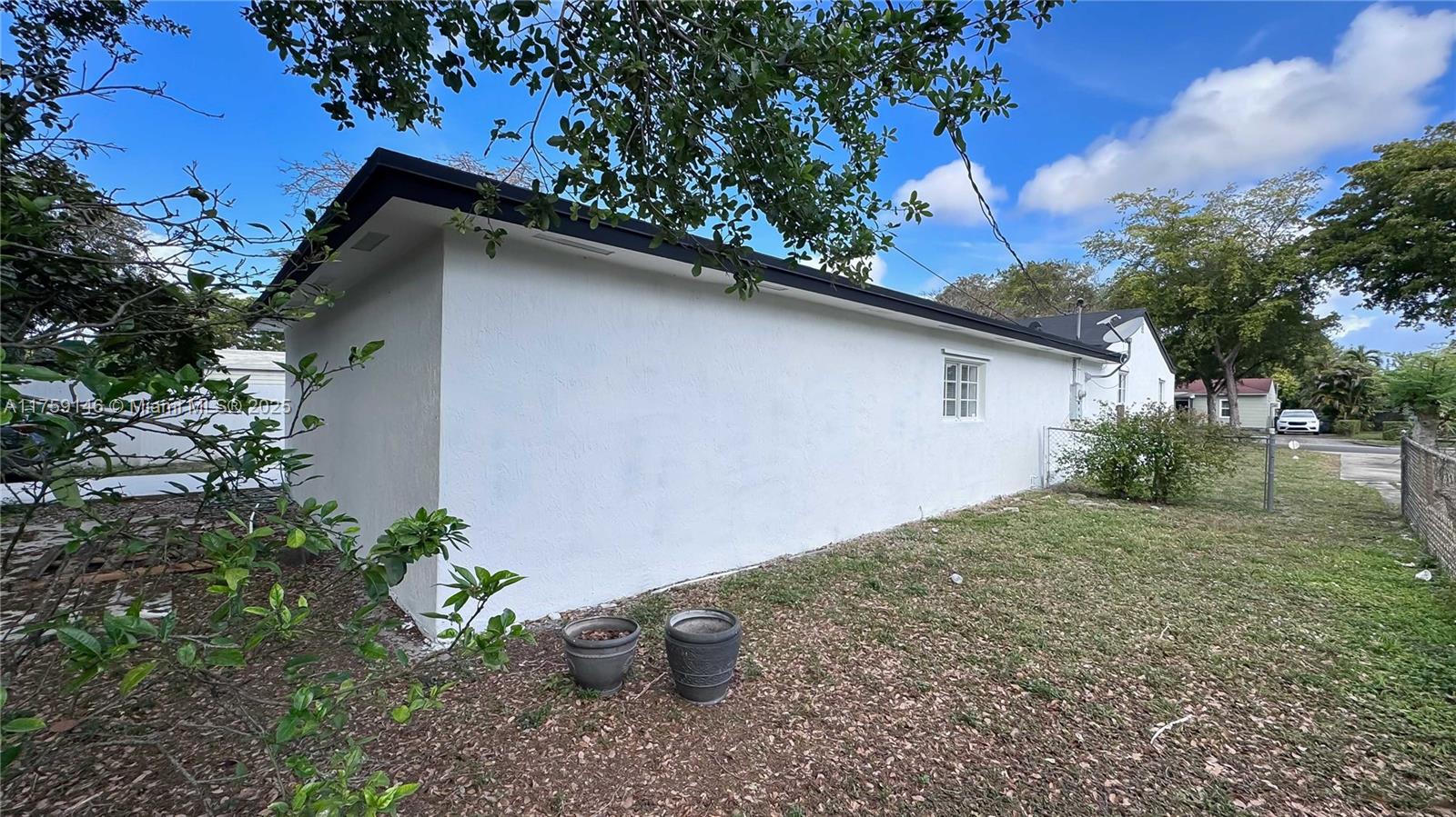 760 NW 125th St, North Miami, Florida image 4