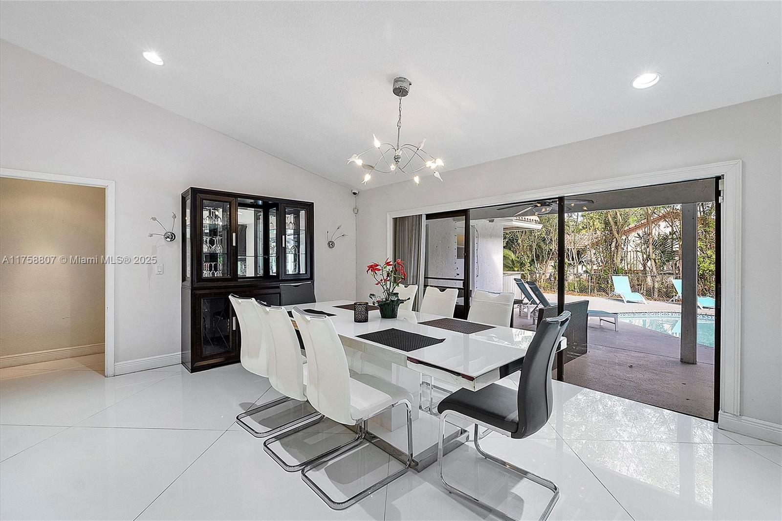 11085 NW 15th St, Coral Springs, Florida image 13