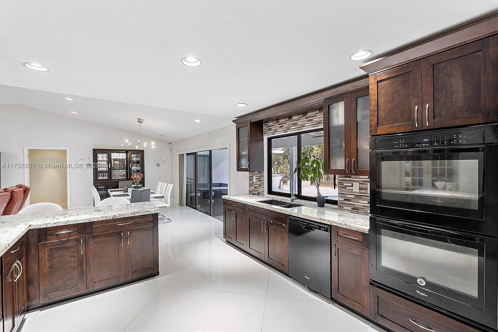 11085 NW 15th St, Coral Springs, Florida image 18