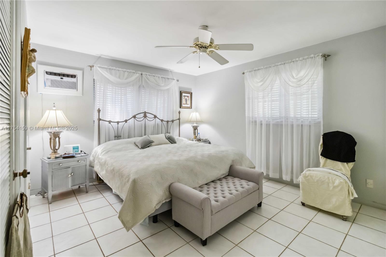 740 E Country Club Cir, Plantation, Florida image 24