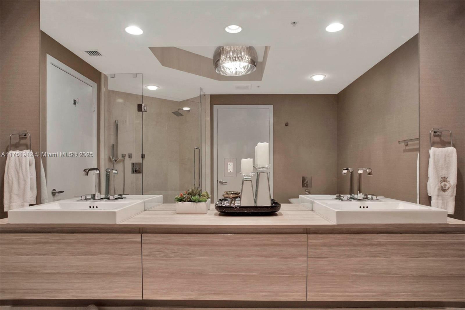 17111 Biscayne Blvd #2101, North Miami Beach, Florida image 27