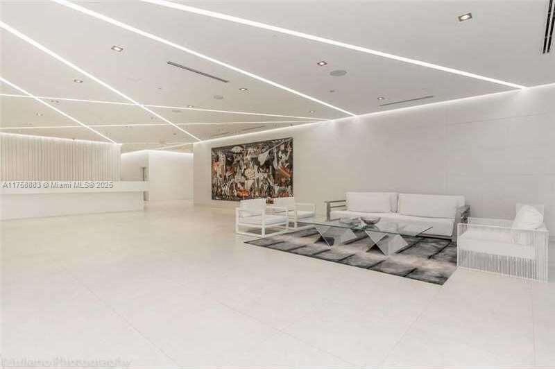 4250 Biscayne Blvd #1103, Miami FL 33137