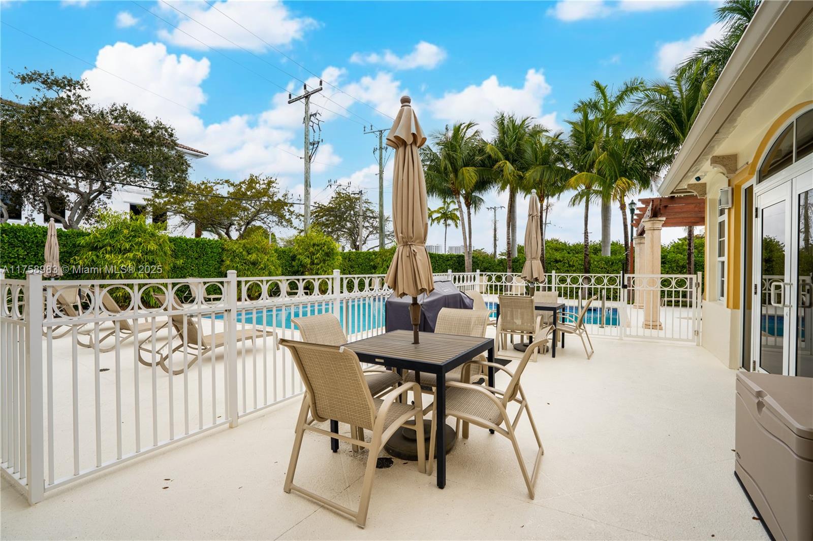 2753 NE 184th Way #2753, Aventura, Florida image 36