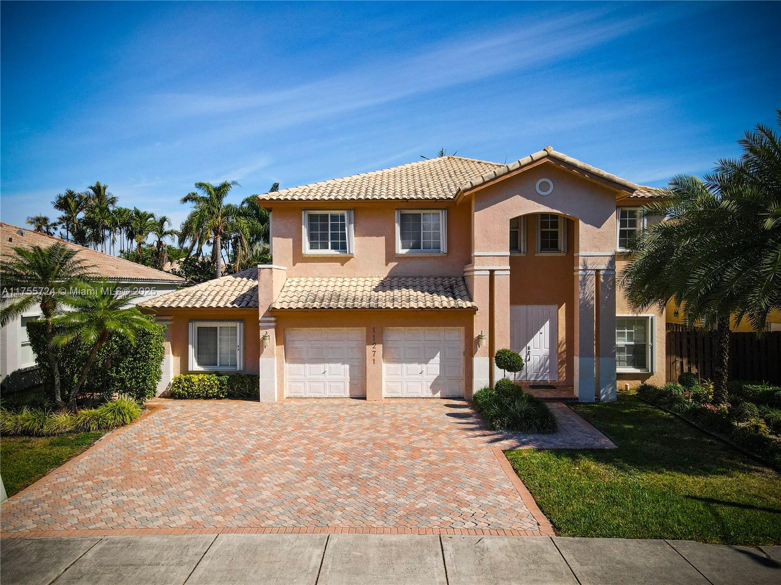 Casa en Venta en Doral, FL