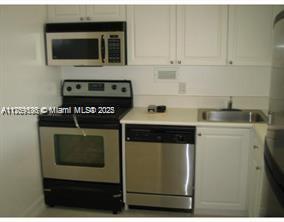 1455 N Treasure Dr #7L For Sale A11759536, FL