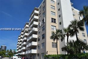 1455 N Treasure Dr #7L, North Bay Village, Florida image 6