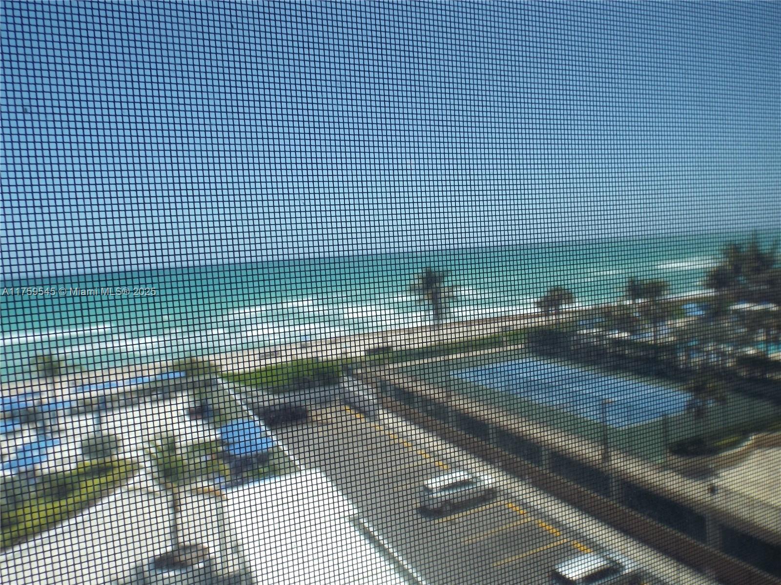 Condo for Sale in Hallandale Beach, FL