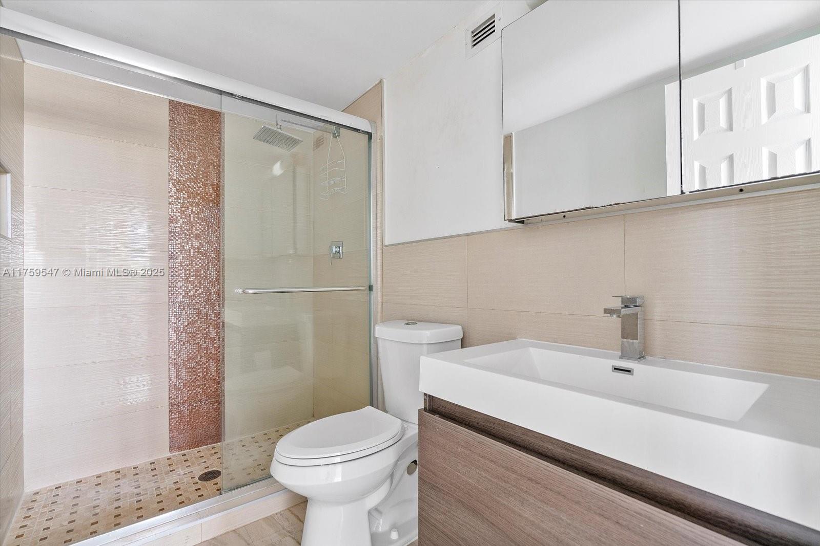 2049 S Ocean Dr #210, Hallandale Beach, Florida image 15