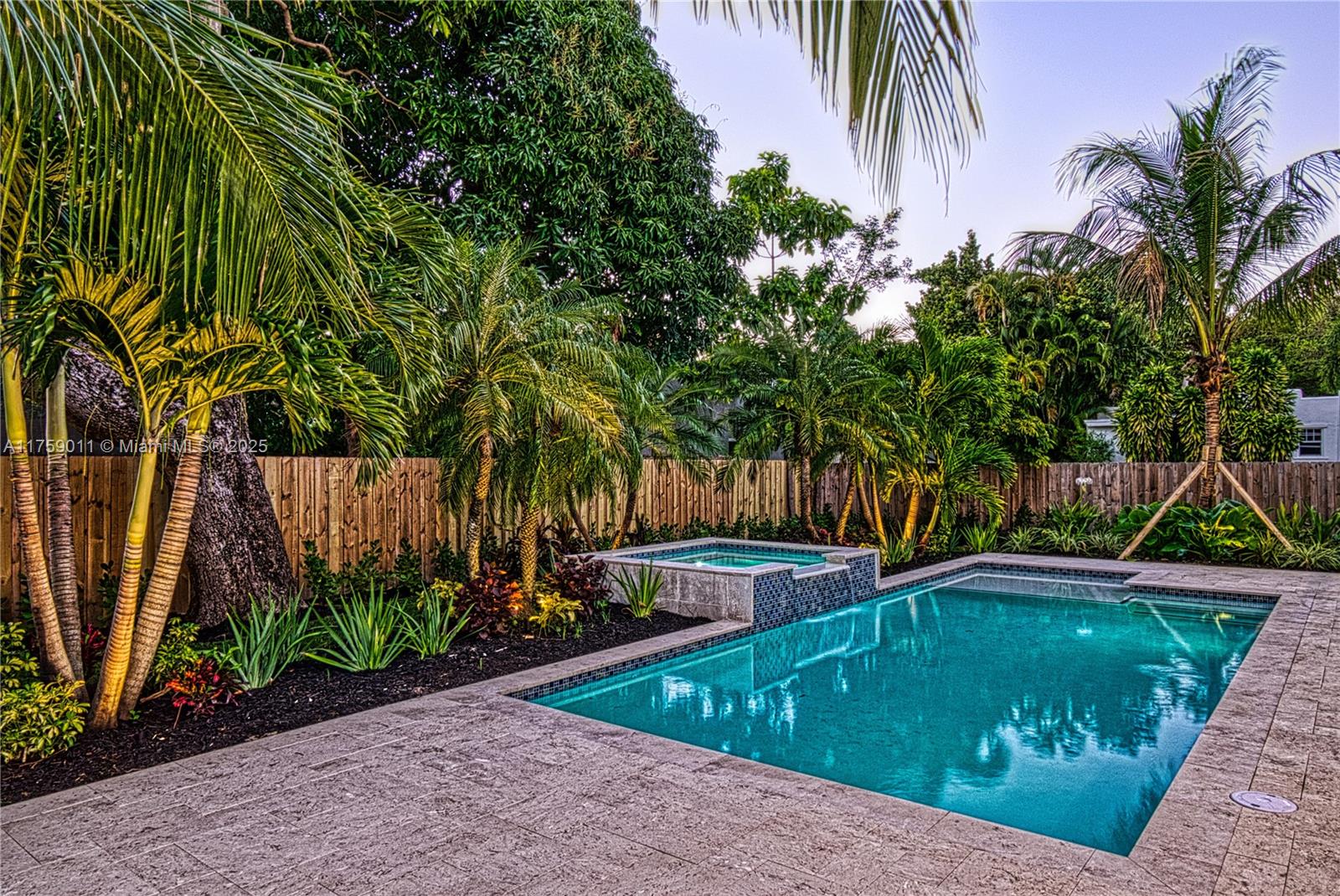 11412 NE 8th Ave, Biscayne Park, Florida image 33