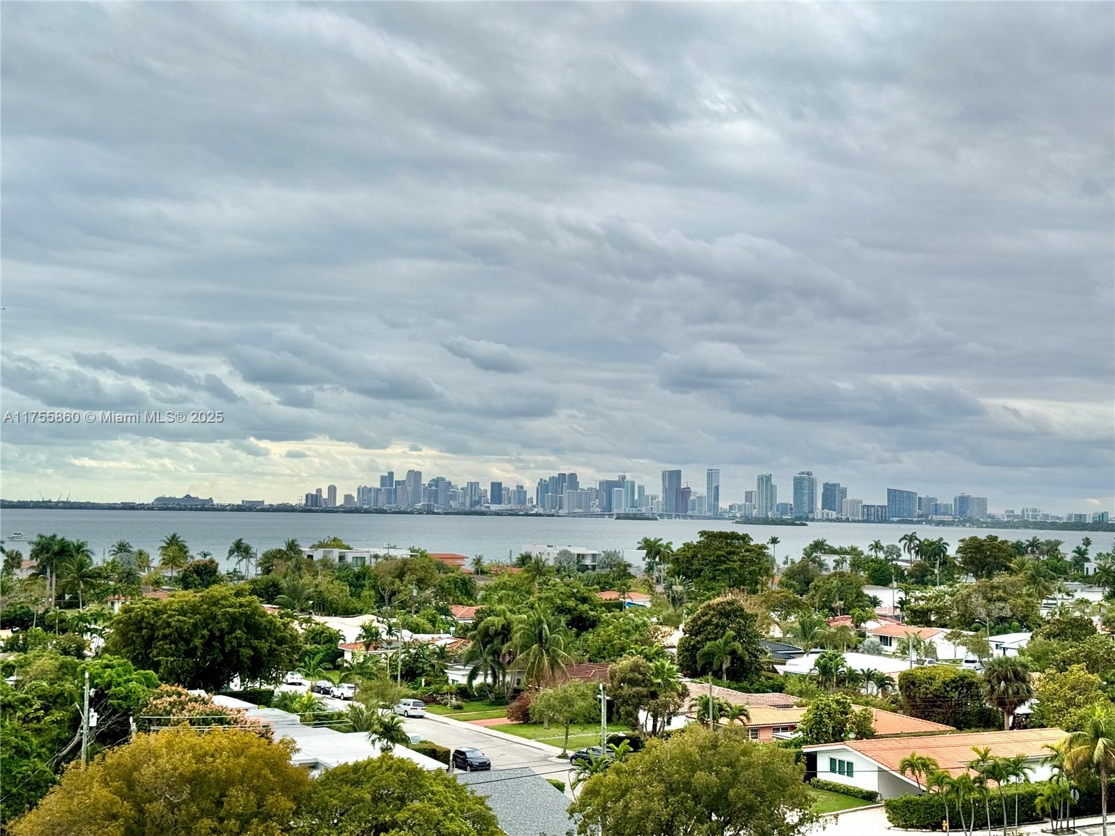 7901 Hispanola Ave #708, North Bay Village, Florida image 12
