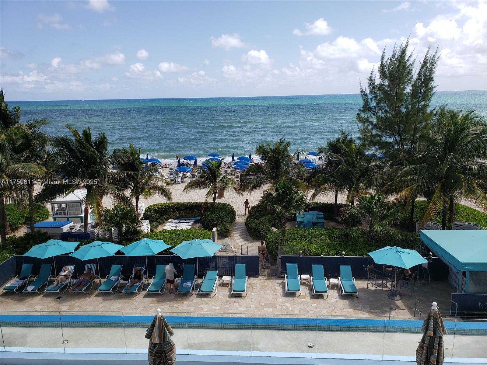 Condo for Sale in Sunny Isles Beach, FL