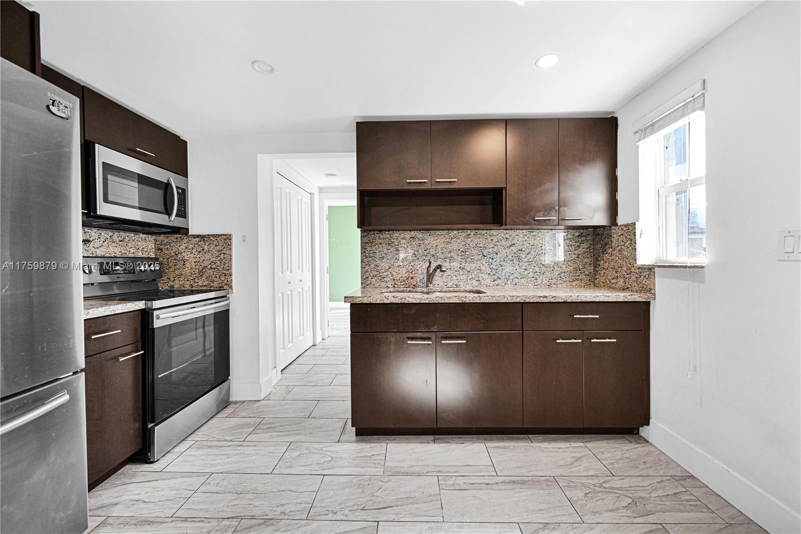 5912 SW 63rd St, South Miami, Florida image 28