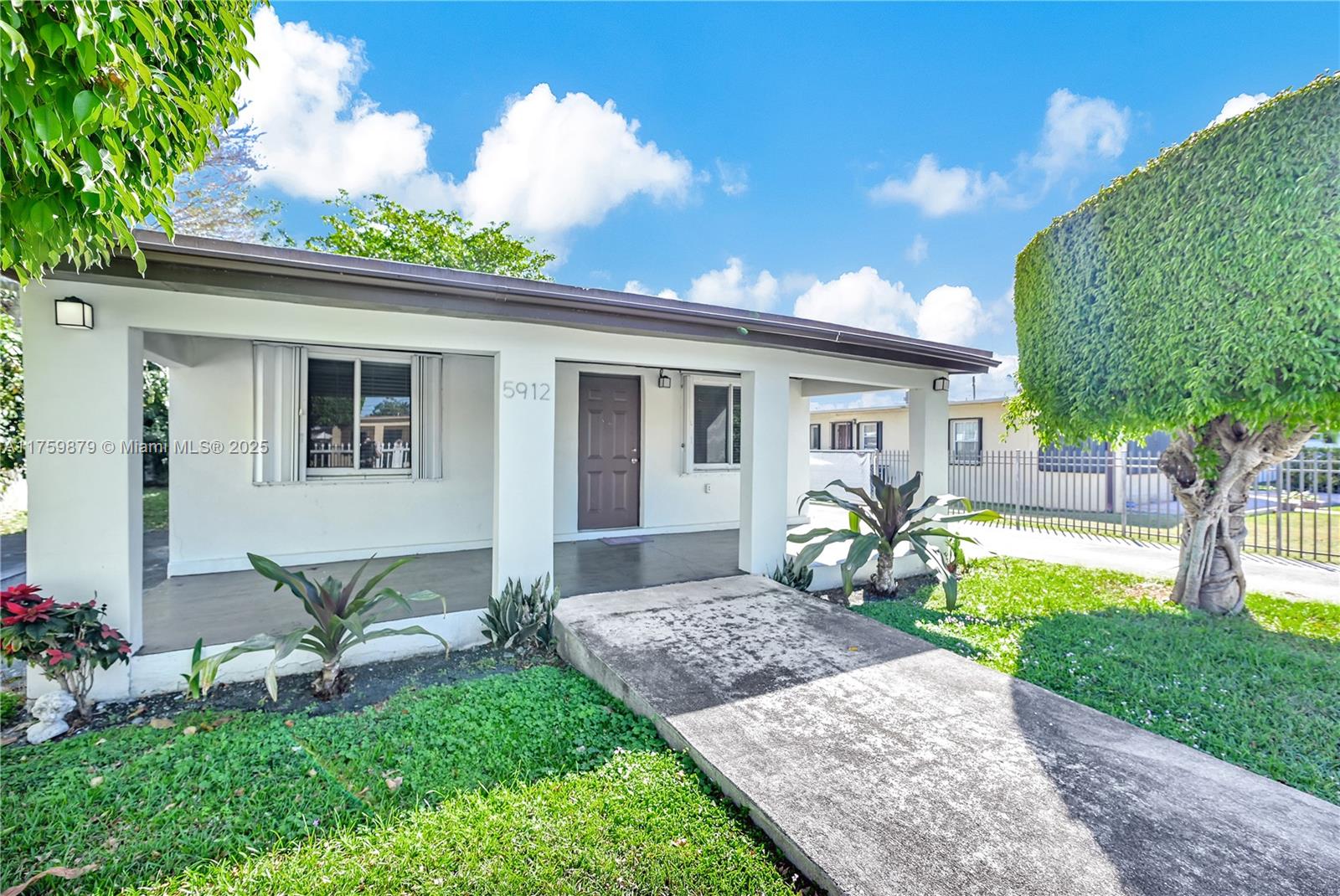 5912 SW 63rd St, South Miami, Florida image 3