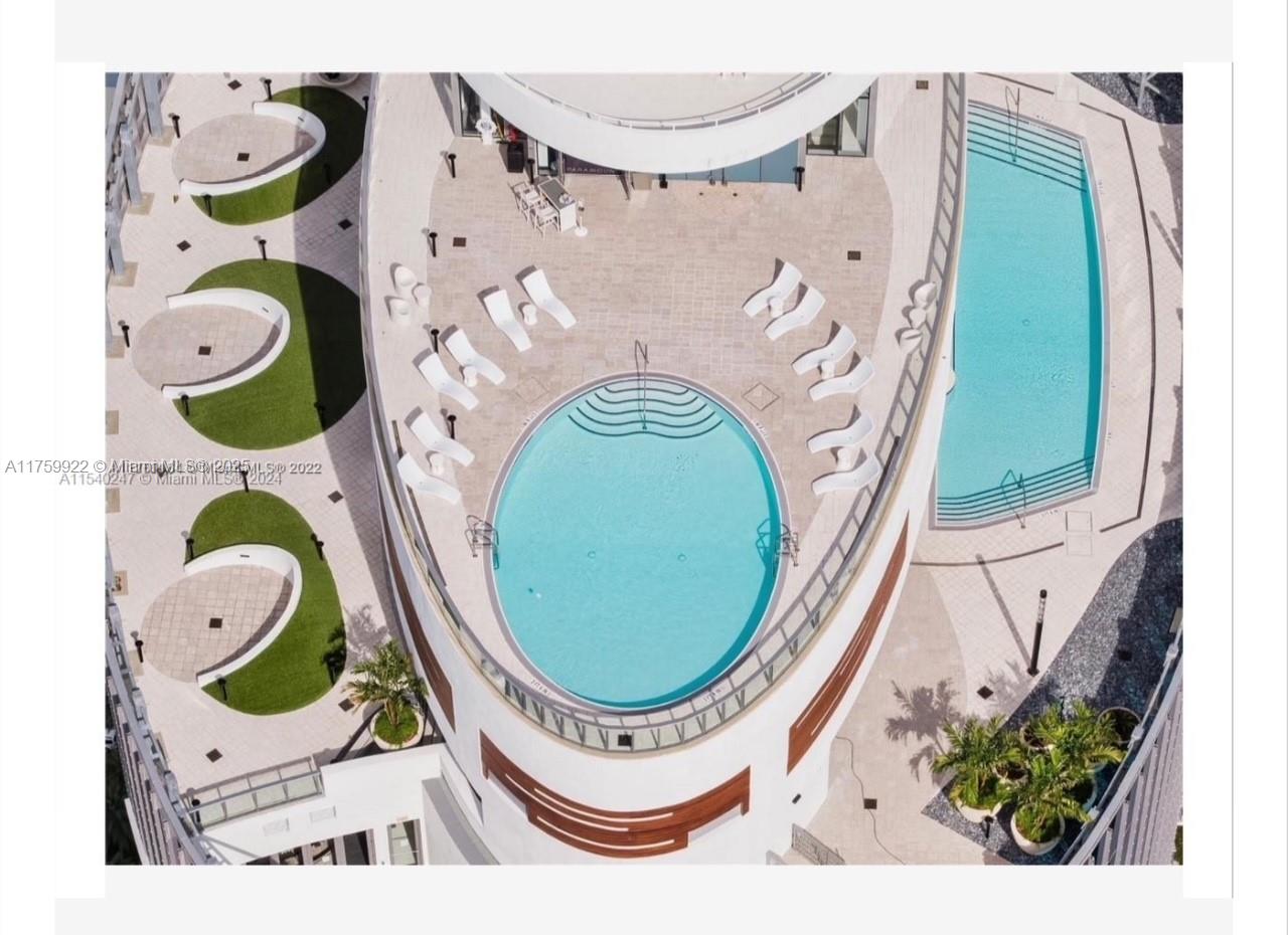 851 NE 1st Ave #911, Miami FL 33132