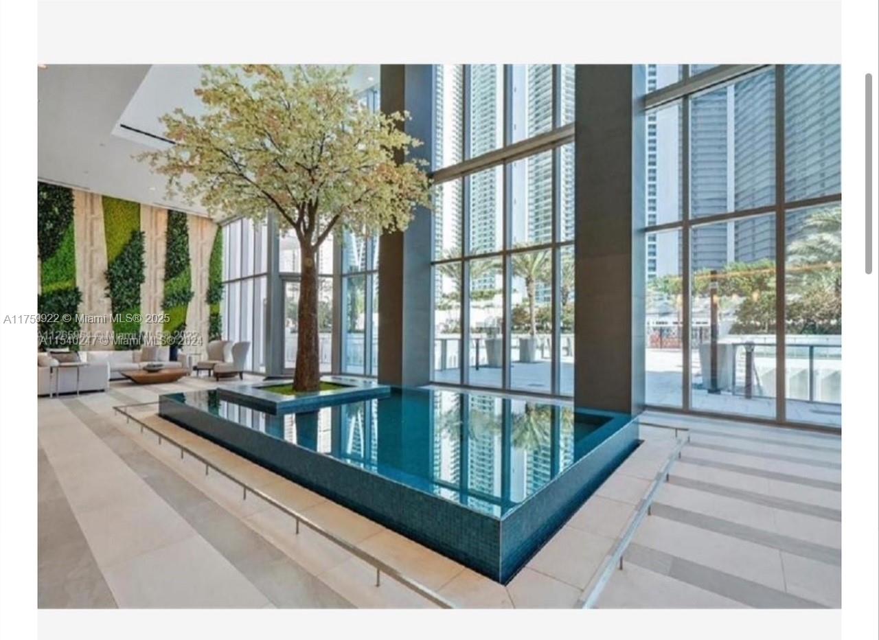 851 NE 1st Ave #911, Miami FL 33132