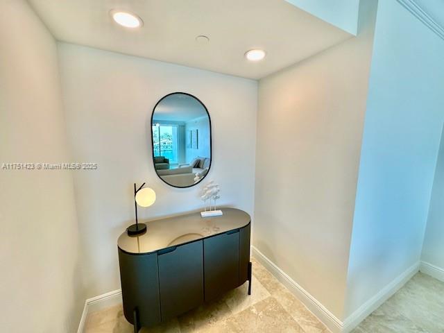 20201 E Country Club Dr #308, Aventura, Florida image 34