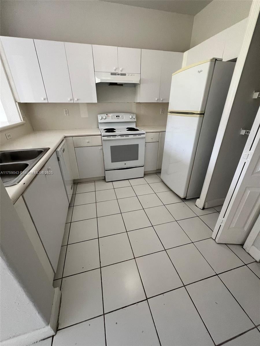 2650 SE 16th Ter #101, Homestead, Florida image 16
