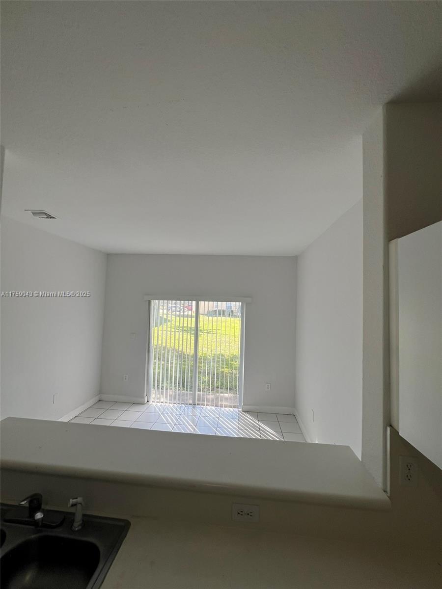 2650 SE 16th Ter #101, Homestead, Florida image 18