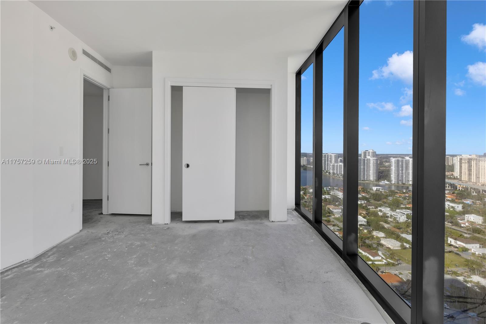 18555 E Collins Ave #3205, Sunny Isles Beach, Florida image 23