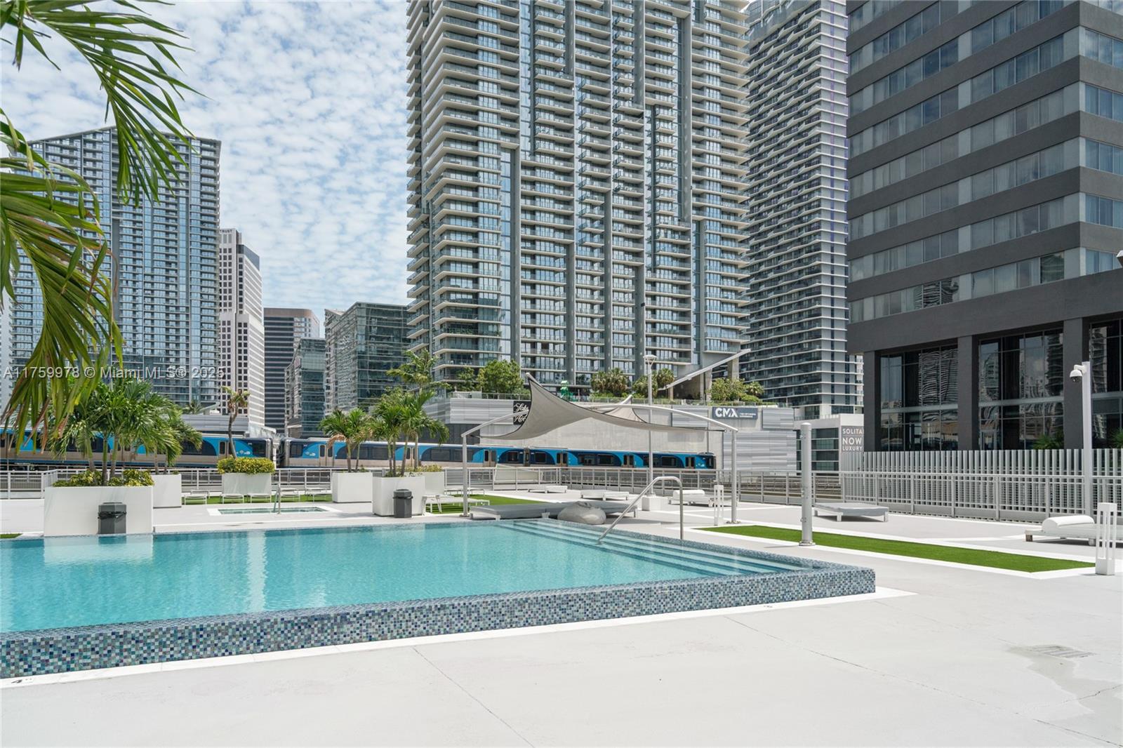 690 SW 1st Ct #2716, Miami FL 33130