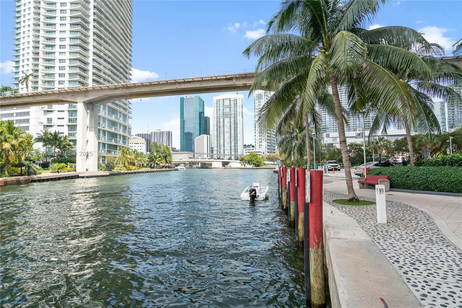 690 SW 1st Ct #2716, Miami FL 33130