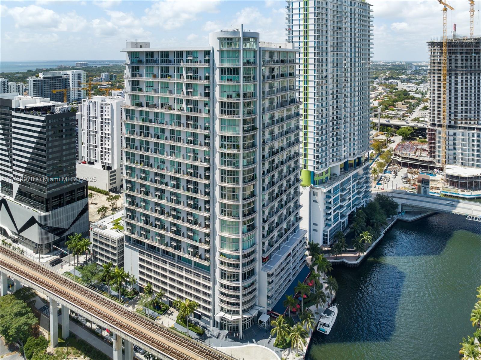 690 SW 1st Ct #2716, Miami FL 33130