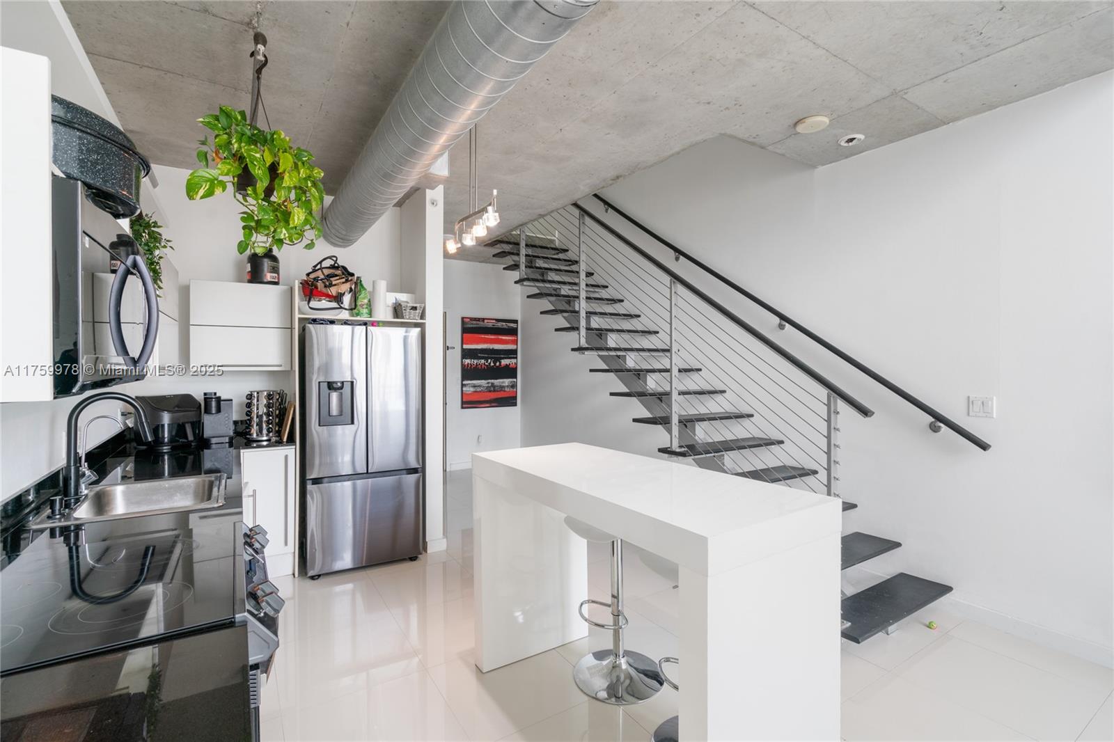690 SW 1st Ct #2716, Miami FL 33130
