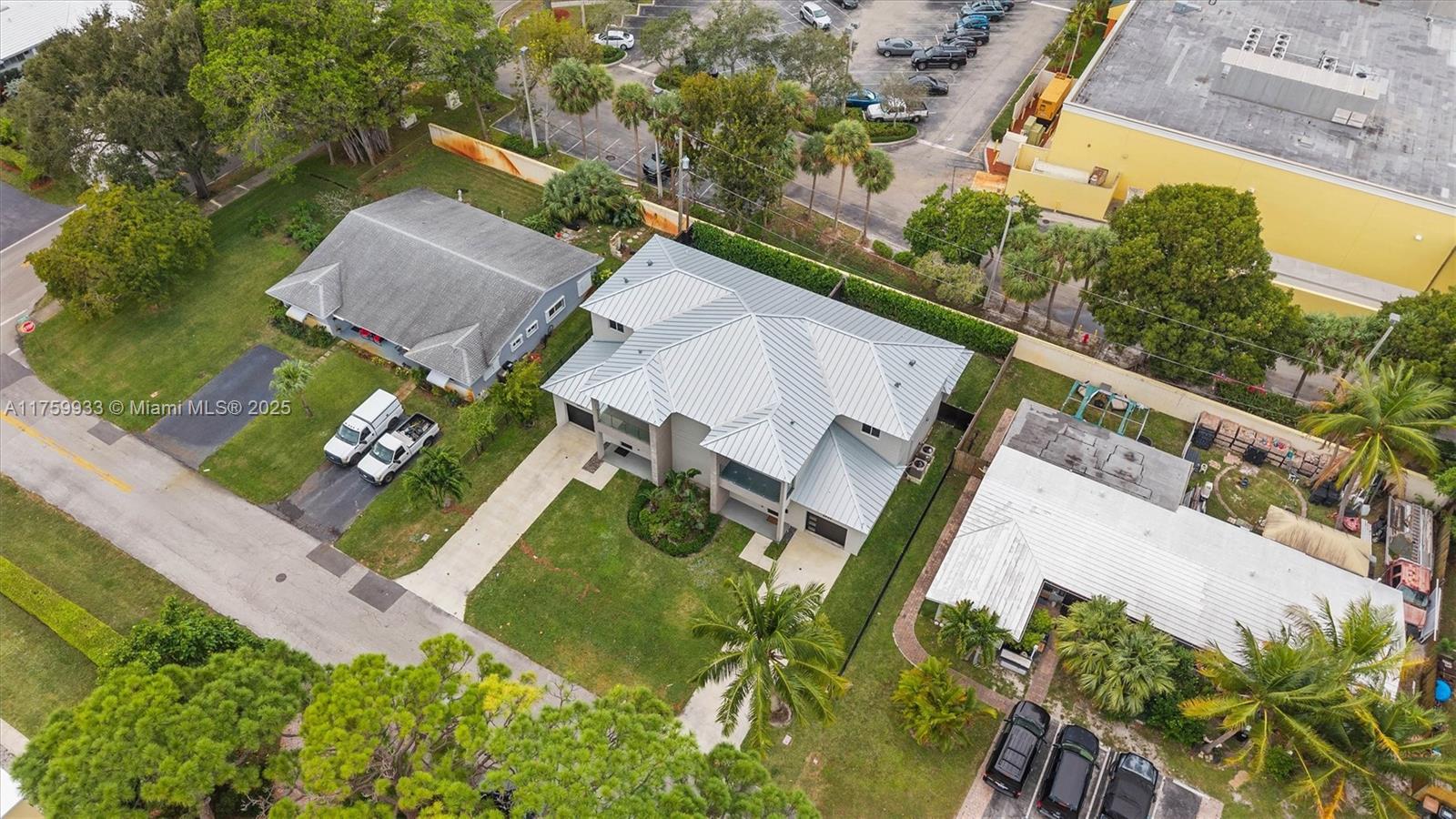 2433 NE 20th Ter, Lighthouse Point, Florida image 49