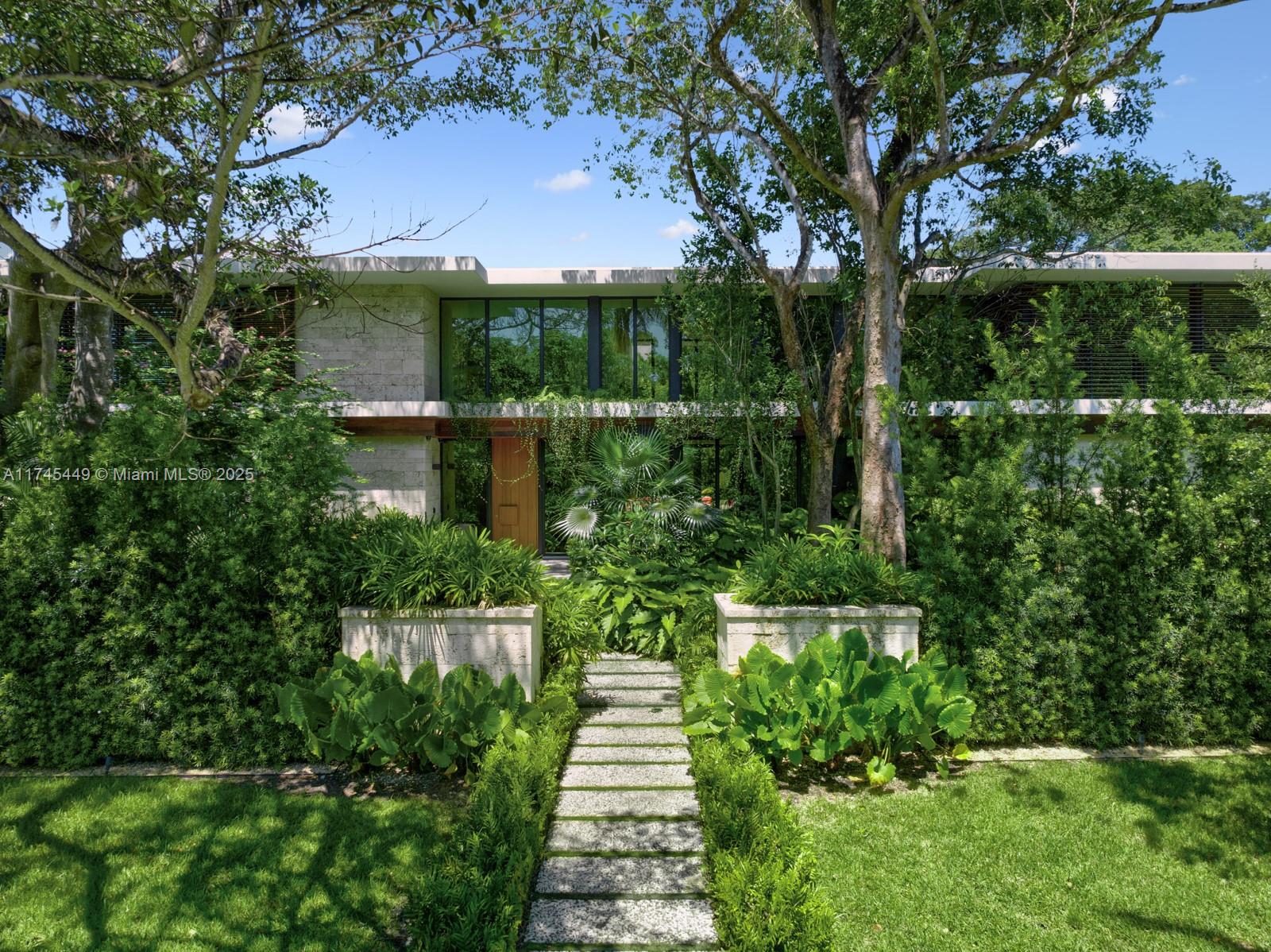Listing Photo 17