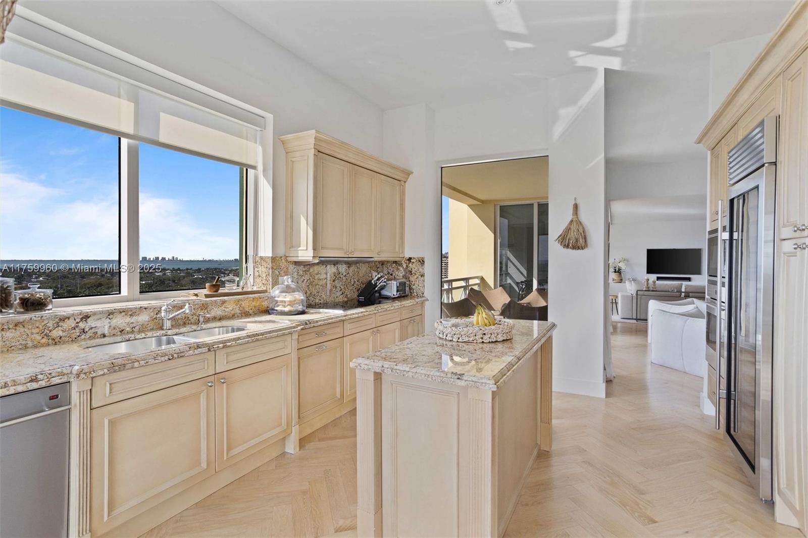 445 Grand Bay Dr #1210, Key Biscayne FL 33149