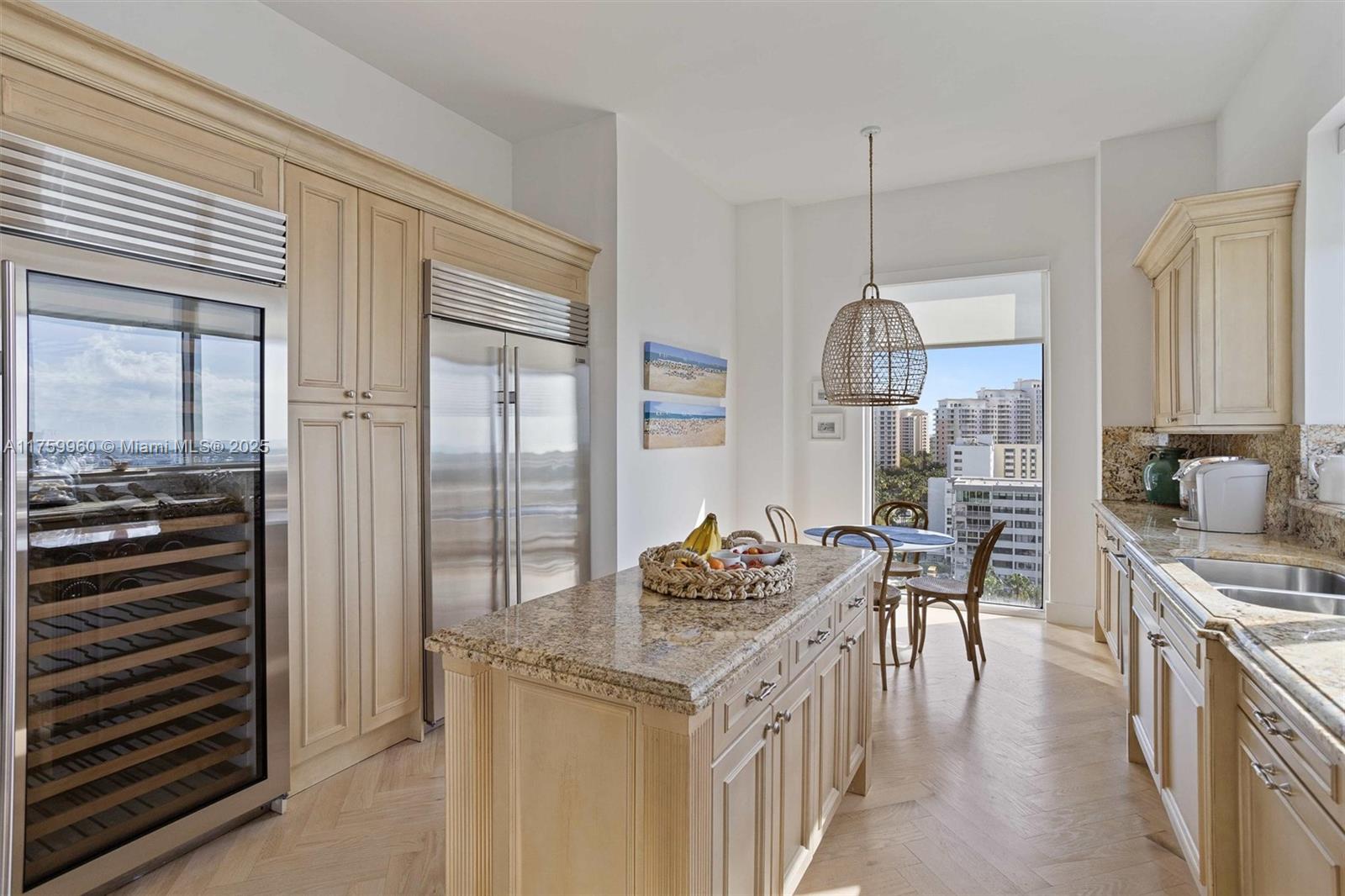 445 Grand Bay Dr #1210, Key Biscayne FL 33149
