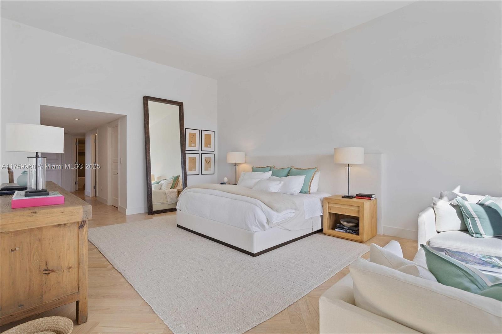 445 Grand Bay Dr #1210, Key Biscayne FL 33149