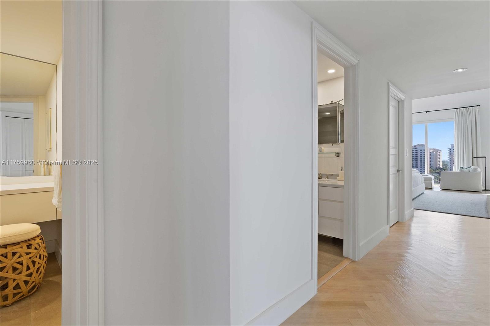 445 Grand Bay Dr #1210, Key Biscayne FL 33149