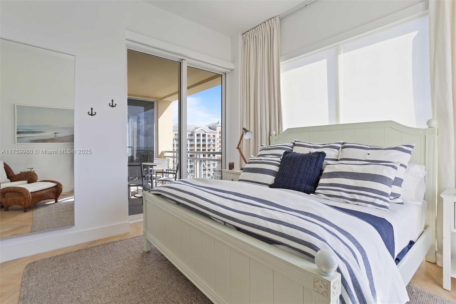 445 Grand Bay Dr #1210, Key Biscayne FL 33149